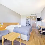 Ξενοδοχείο Peurunka 3*